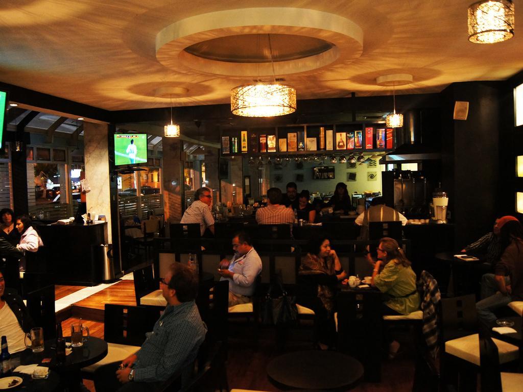Hotel Mary Celaya Kültér fotó
